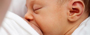 Gejala Bingung Puting dan Risiko Penggunaan Dot pada Bayi