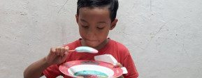 Jajanan Baik untuk Jagoan Kuat