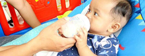 Memberikan ASIP Tanpa Bingung Puting dengan Philips Avent Natural 2.0