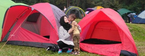 Berkemah: Mendidik Anak untuk Mandiri