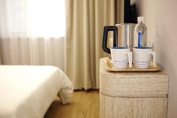 8 Hotel Amenities Tips and Hacks