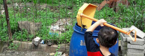 Memanfaatkan Ruang dan Taman Rumah Sebagai Sarana Belajar Anak