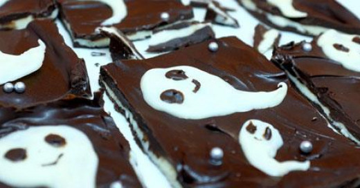 Spooky Candy Bark