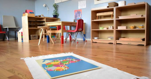 Aktivitas Sederhana Untuk Montessori di Rumah